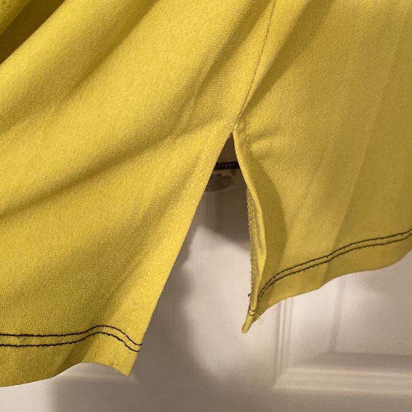 JM Collection mustard yellow with black and white flowers super soft EUC - Picture 6 of 7